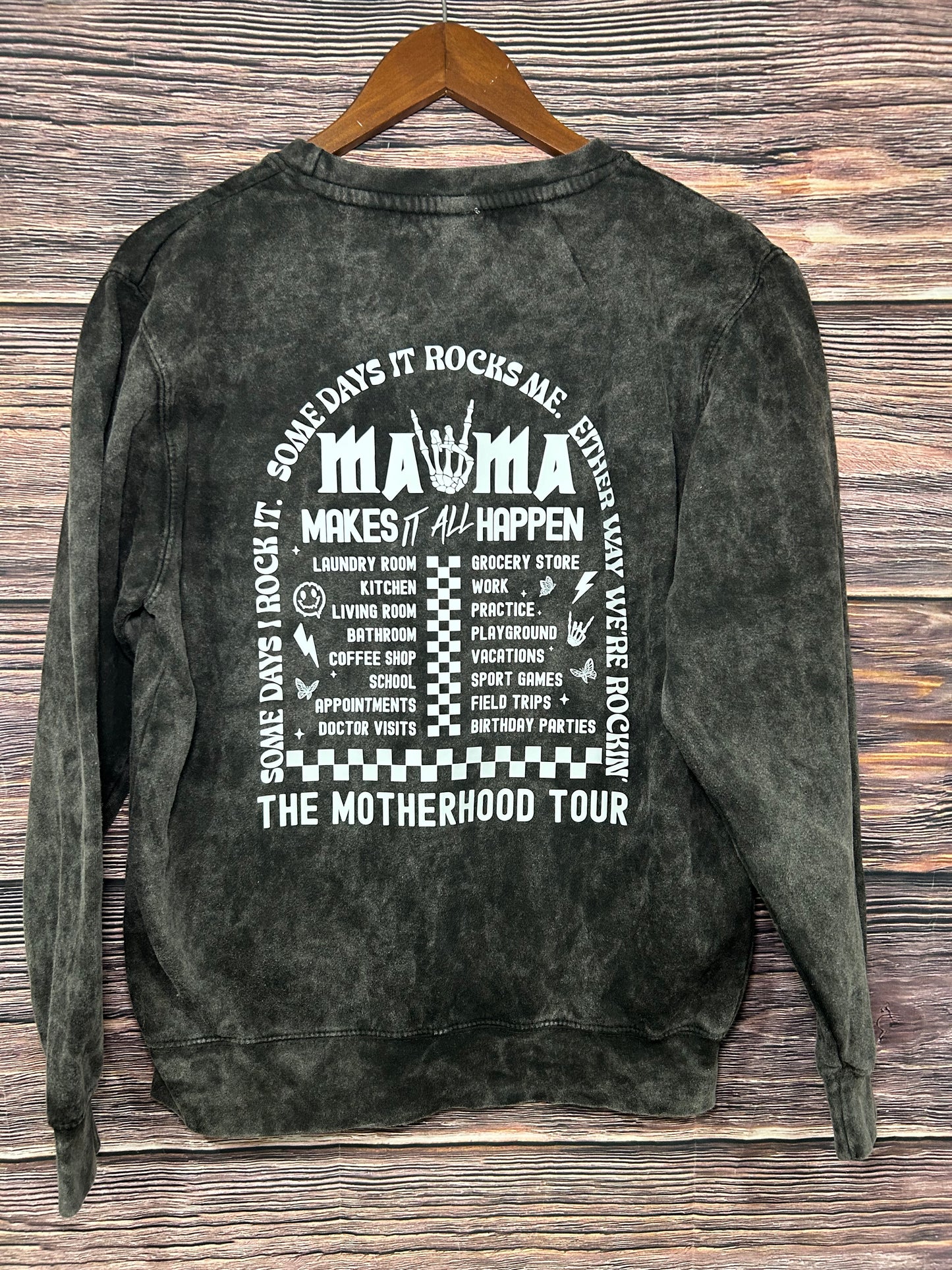 MAMA TOUR ACID WASH CREWNECK 🤘🏻