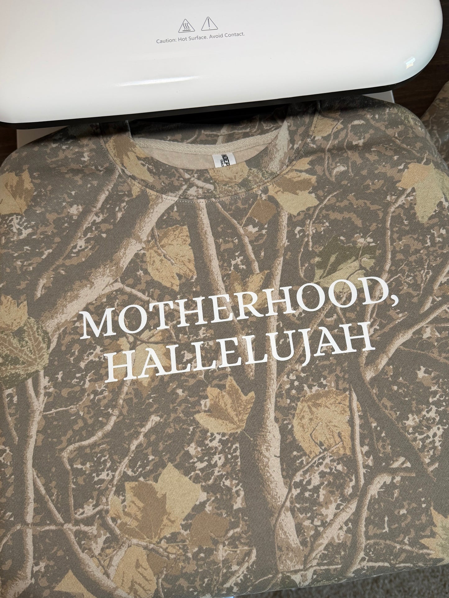 MOTHERHOOD HALLELUJAH CREW 💚